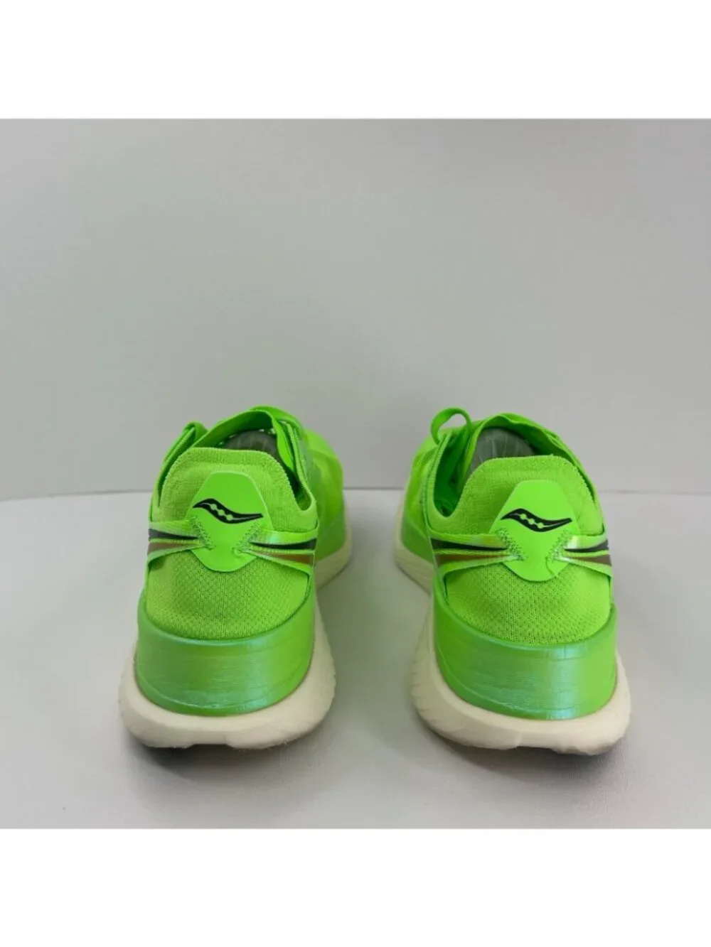 Saucony Endorphin Elite Running Sneakers Men US 11 Low Top S20768-30 Slime Green